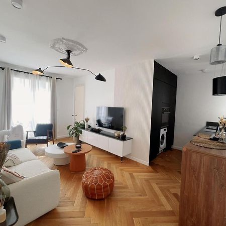 Апартаменты Exclusive Flat By Luxuio - Nearby Eiffel Tower Париж Экстерьер фото